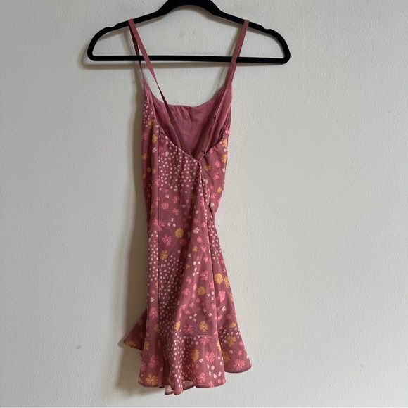AERIE PINK FLORAL ATHLETIC WORKOUT DRESS XS - Picture 3 of 3